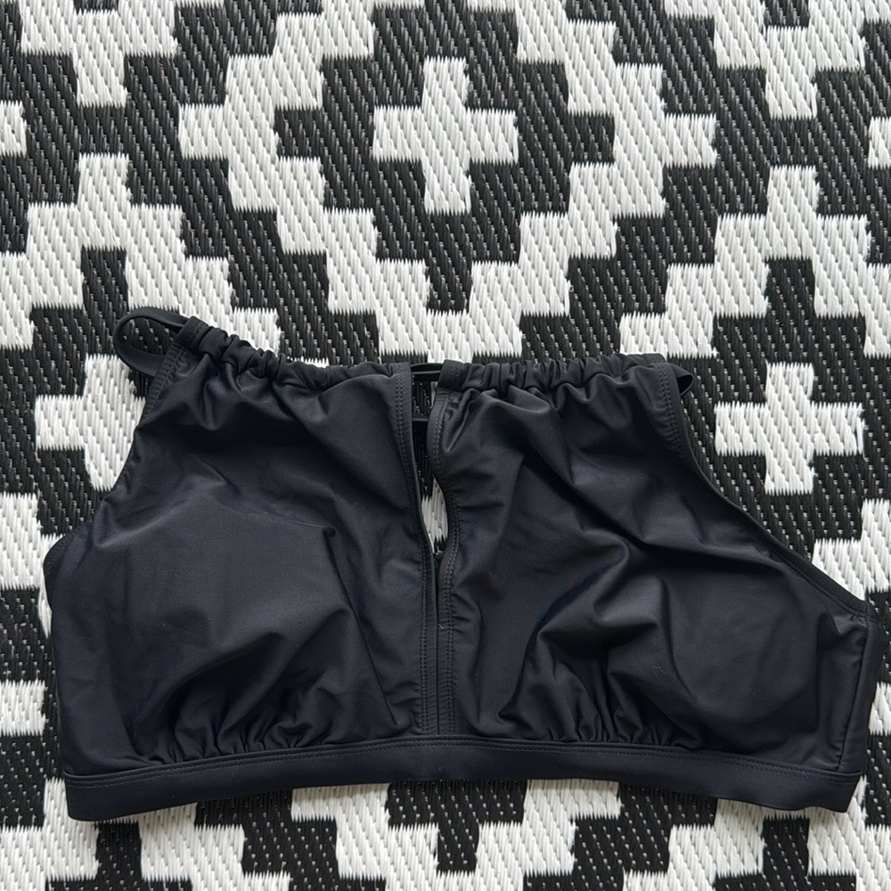 TIME AND TRU Swim Top - 1X (16-18) - curvy, plus size